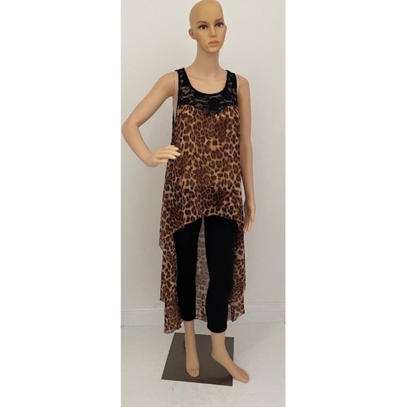 High Low Sheer Leopard Print Sleeveless Blouse - Picture 2 of 6
